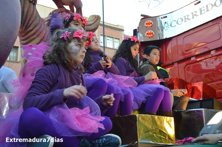 Imágenes de la Cabalgata de Reyes 2016 en Badajoz