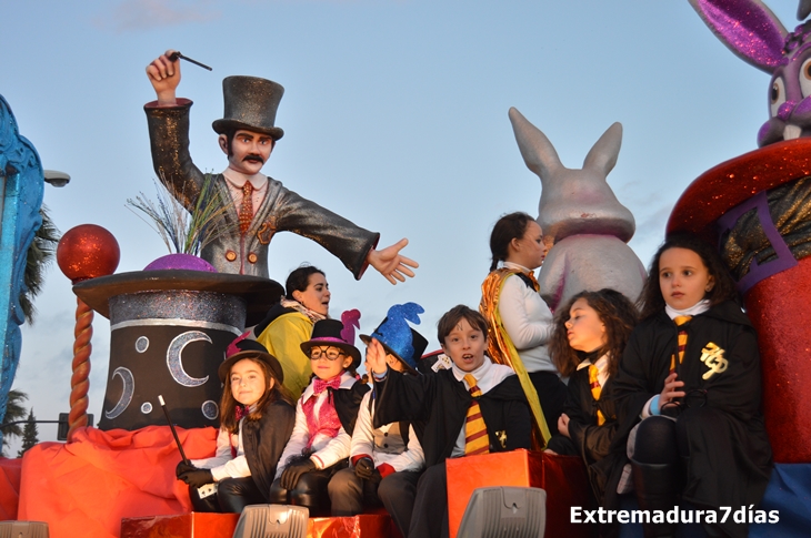 Imágenes de la Cabalgata de Reyes 2016 en Badajoz