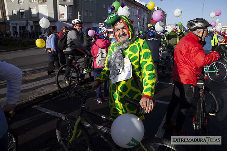 Imágenes de la Ciclocabalgata Solidaria de Badajoz 2016