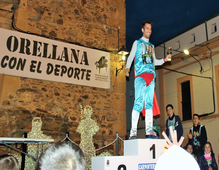 Orellana la Vieja entra en el 2016 al ritmo de &#39;La Primera del Año&#39;