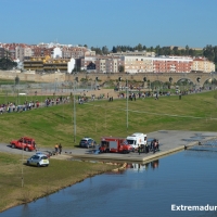 Un hombre se precipita desde el Puente de la Universidad en Badajoz