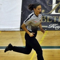 La extremeña Esperanza Mendoza dirigirá un encuentro en la Copa de la Reina