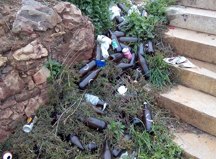 La Asociación Cívica denuncia el mal estado del Revellín de San Roque