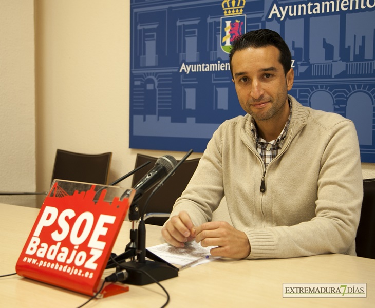 PSOE: &quot;La suspensión del Torneo de Reyes dejará sin juguetes a cientos de niños&quot;