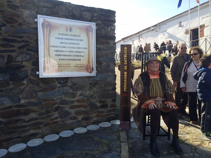 &quot;En Madrigalejo (Cáceres) murió el rey y nació España&quot;