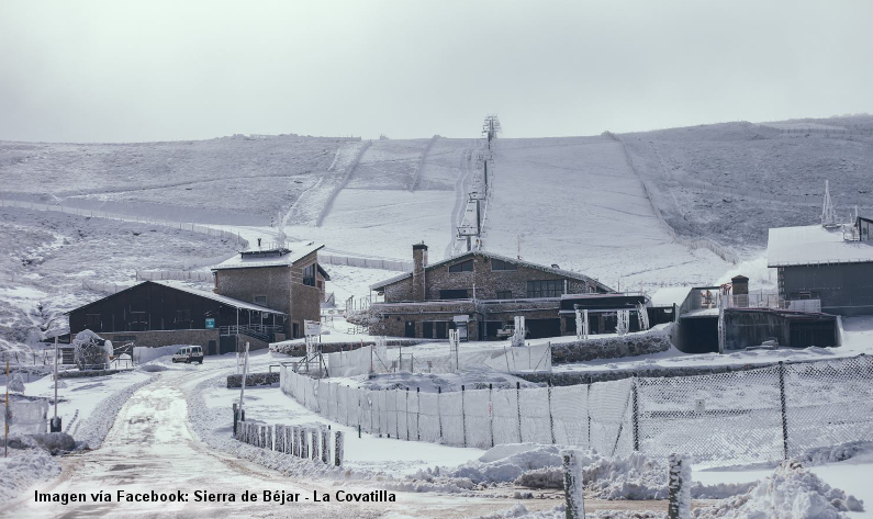La estación de esquí de La Covatilla prevé abrir a partir del próximo lunes