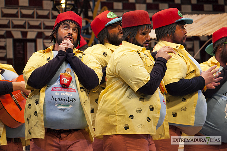 Imágenes del primer día de Semifinales del Concurso de Murgas de Badajoz