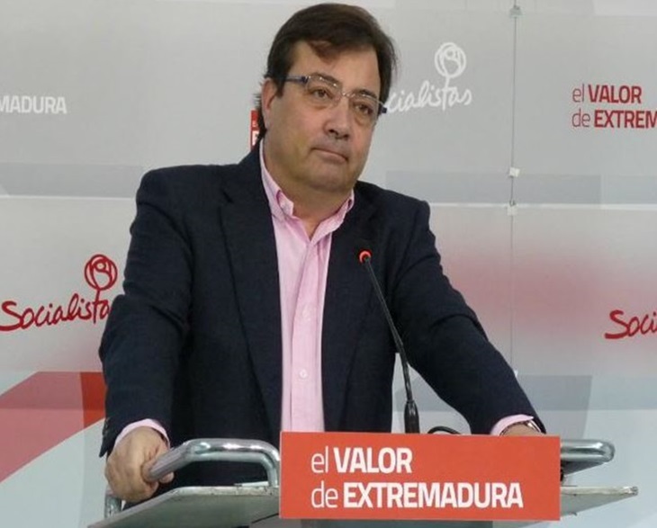 Vara: “Rajoy se ha quitado del medio, y alguien tiene que tomar las riendas”
