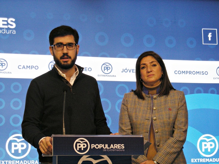PP: “Vara se ha olvidado de los jóvenes extremeños”.