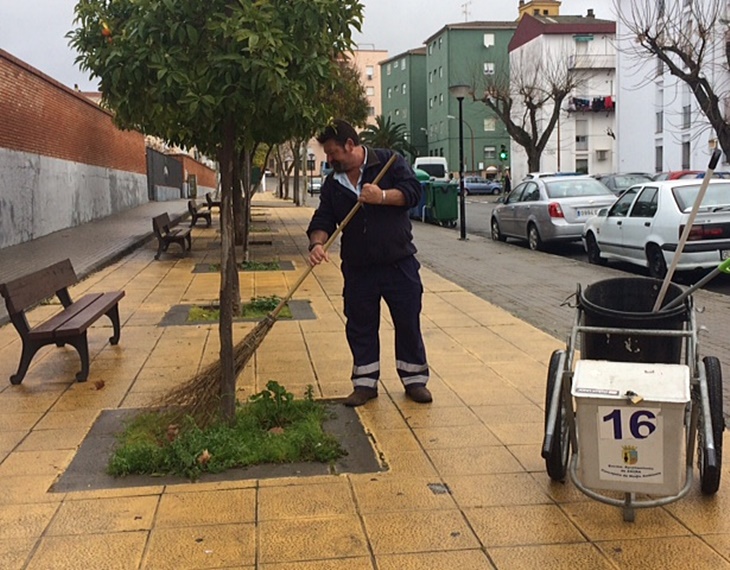 Zafra intenta mejorar la imagen de sus calles