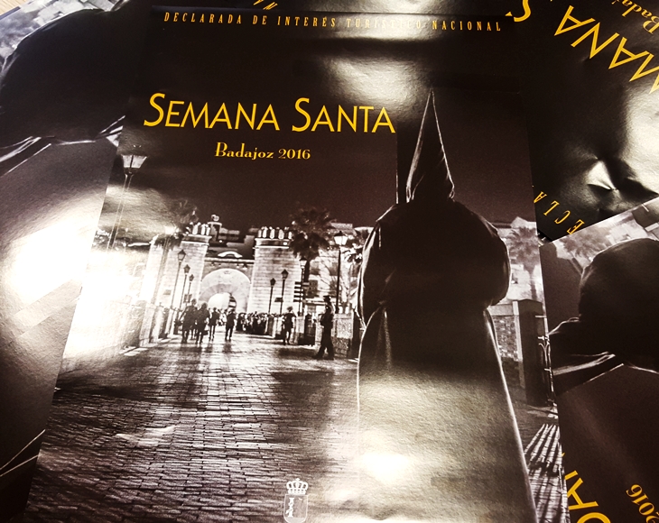 Ya se conoce el cartel y pregonera para la Semana Santa de Badajoz 2016