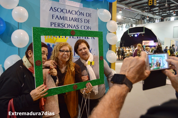 Inaugurada la XIX Feria de los Mayores de Extremadura en Ifeba