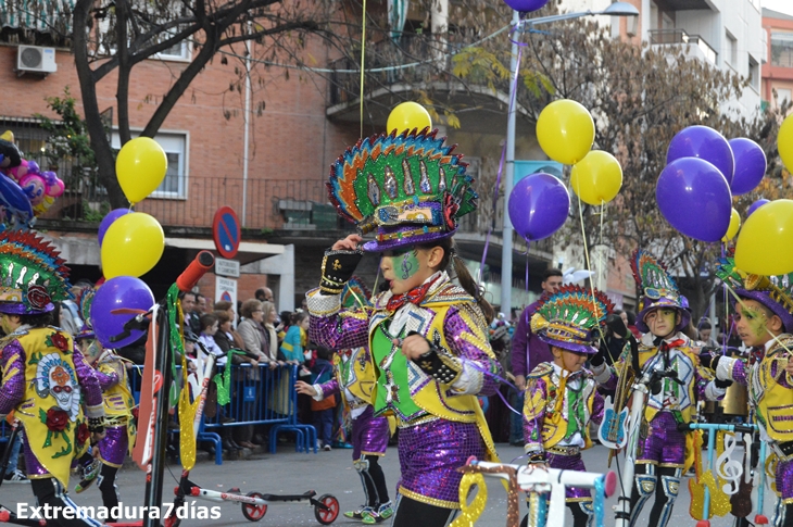 Reportaje del Desfile Infantil de comparsas de Badajoz