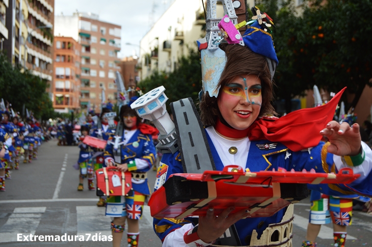 Seis horas de ritmos, color y baile en 45 imágenes