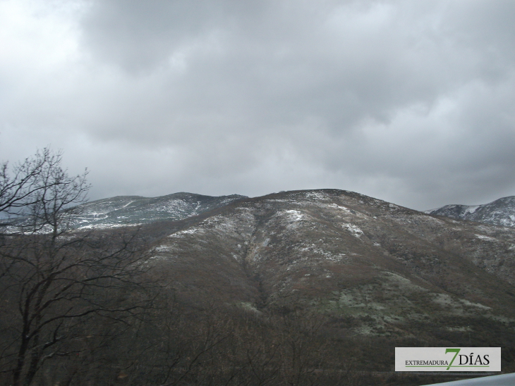 Cae menos nieve de la prevista en el norte de Cáceres