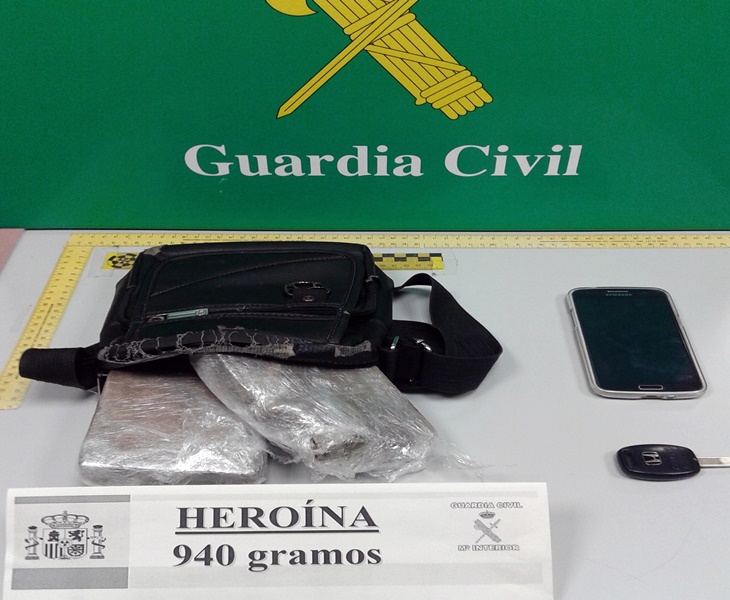 Detenido en Don Benito portando un kilo de heroína en su coche