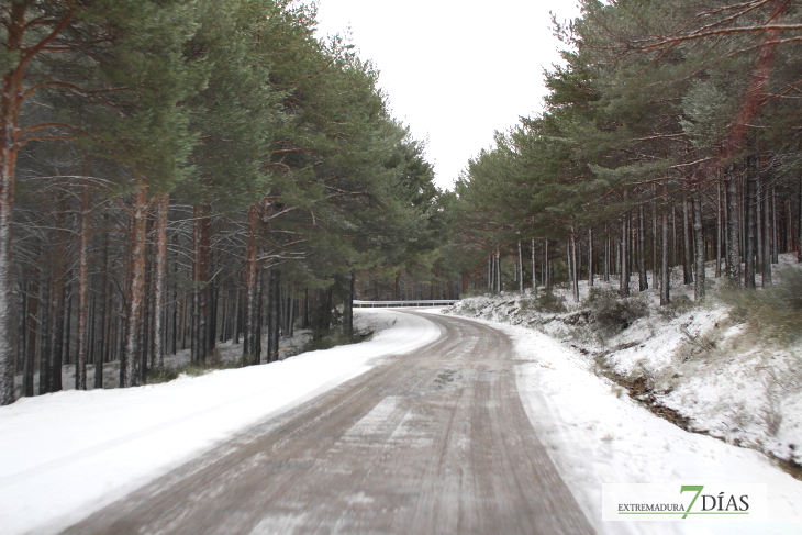 Cae menos nieve de la prevista en el norte de Cáceres