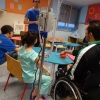 El Mideba visita a los menores ingresados en el Materno Infantil