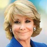 Esperanza Aguirre dimite como presidenta del PP de Madrid