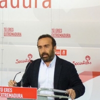 PSOE: “No hay excusa para no aprobar los PGEx 2016”