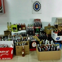 Intervenidas cerca de 300 botellas de alcohol en una multitienda de Cáceres