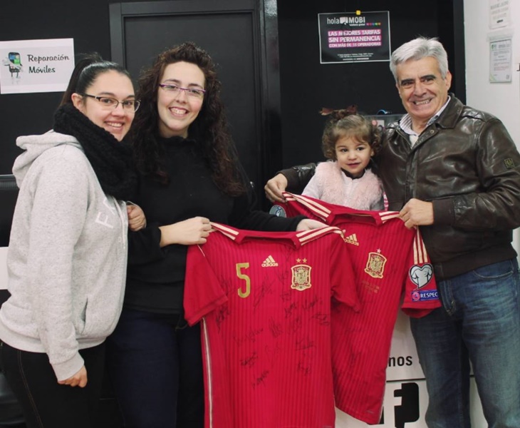 La Roja se vuelca con la causa de la extremeña Valeria