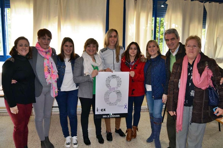 La mesa redonda ‘Mujer y deporte’, primera actividad del proyecto MUJEREXT