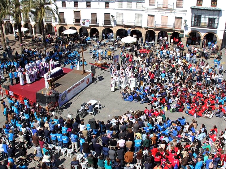 1.500 jóvenes participan en Zafra en la Jornada Diocesana de la Juventud