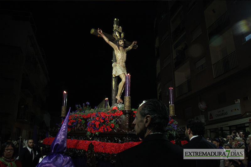Las Descalzas y San Fernando lucen sus pasos en el Martes Santo