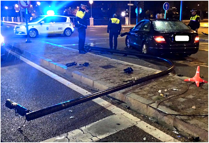 Detenido por darse a la fuga tras provocar un aparatoso accidente