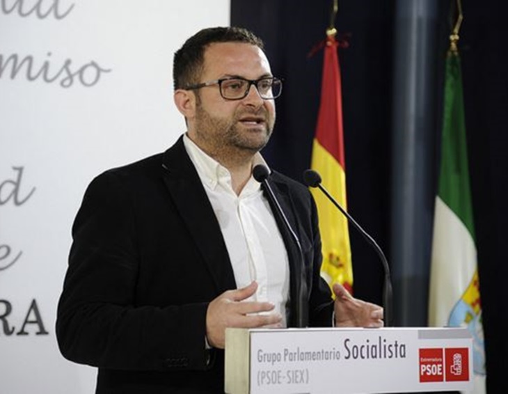 PSOE critica que Podemos no presente enmiendas parciales a los presupuestos