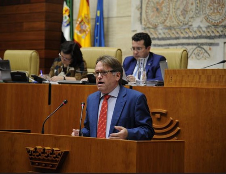 La Asamblea pretende que se cubra el 50% de la tarjeta SATE a los parados de larga duración