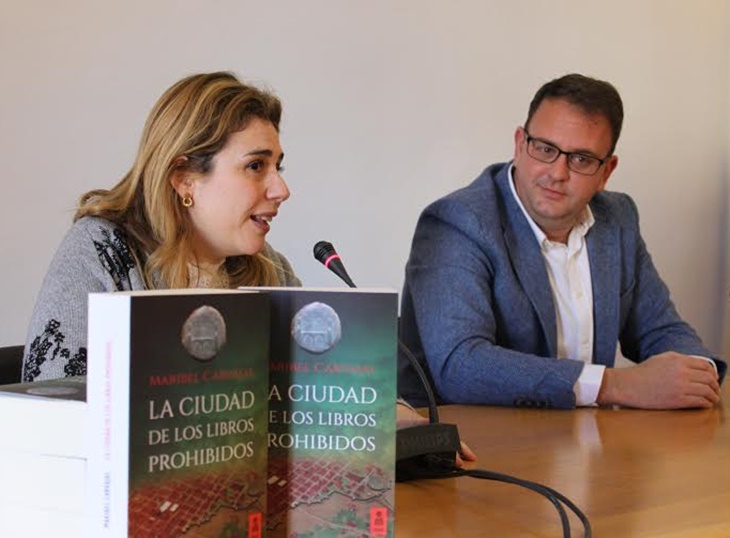 ‘La ciudad de los libros prohibidos’ retrata la sociedad de Augusta Emérita en el siglo I