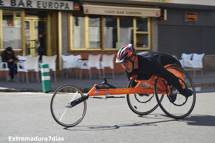 Imágenes de la Media Maratón y Maratón &quot; Ciudad de Badajoz&quot;