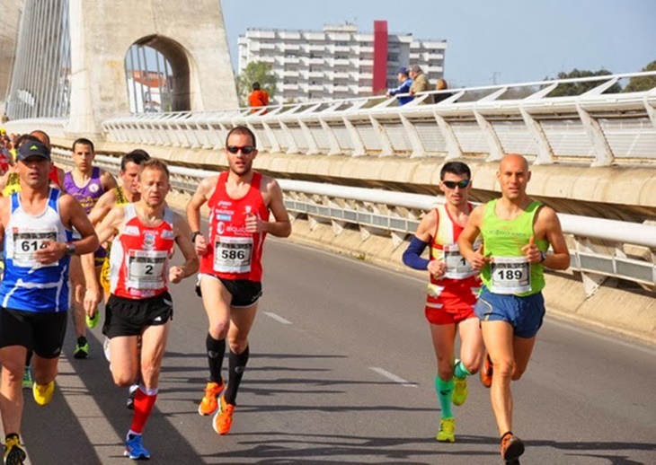 2.000 atletas tomarán la salida en la Media Maratón de Mérida
