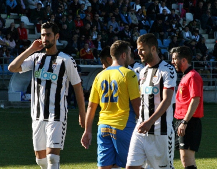 Victoria por la mínima del Club Deportivo Badajoz