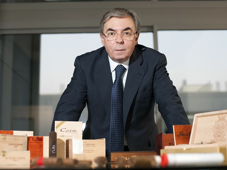 Abre en Extremadura la primera cava de puros con custodia privada de cigarros