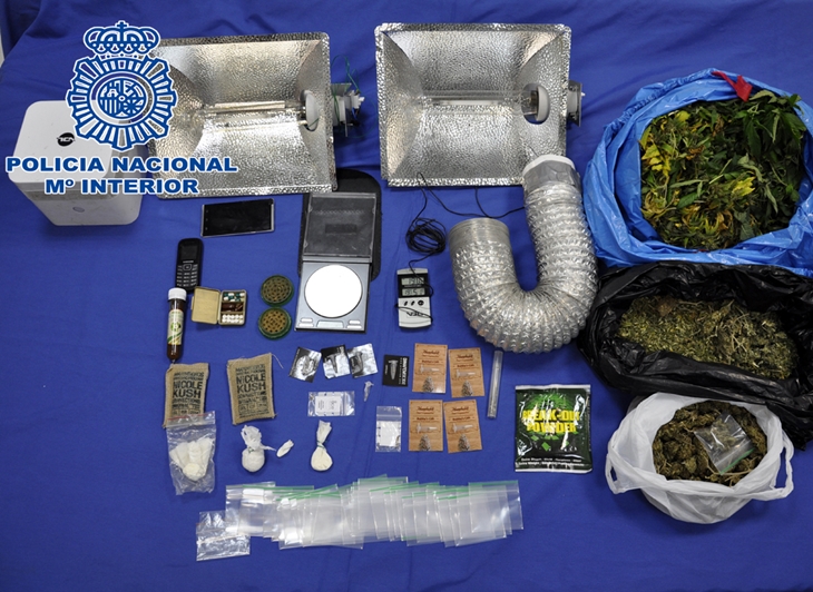 Un accidente de tráfico permite la detención de un joven que traficaba con droga