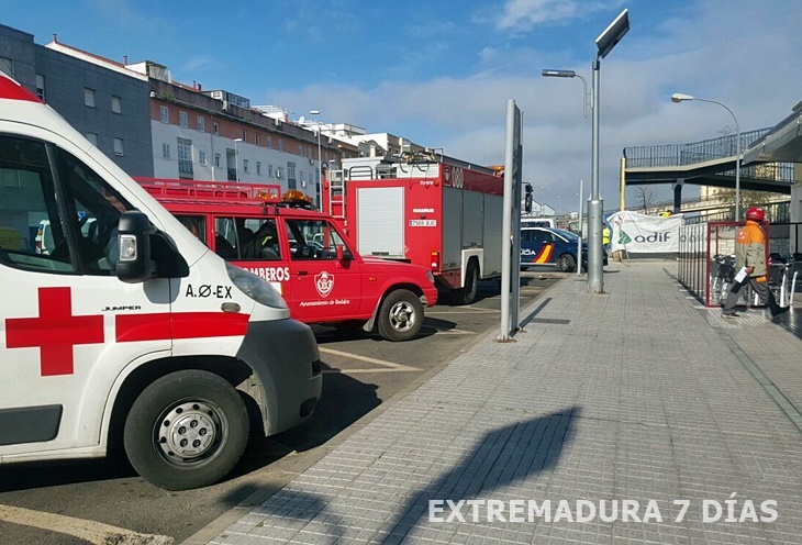 Un escape de amoniaco obliga a cerrar la estación de tren de Badajoz