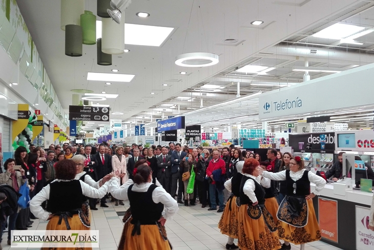 Carrefour  Valverde reinaugura sus instalaciones en Badajoz