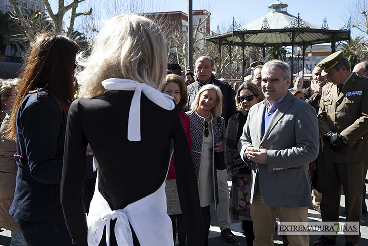 Exposición de delantales con motivo del Día de la Mujer