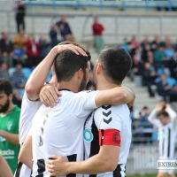 El CD. Badajoz se suma a la lucha por el liderato