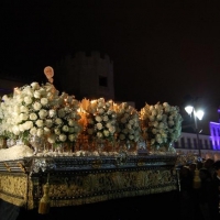 Avalancha en la Plaza Alta durante la procesión de La Soledad