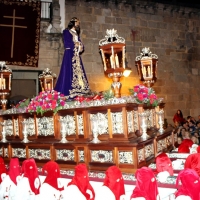 Los emeritenses acogen con emoción la procesión del Lunes Santo