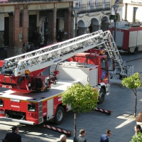 Un nuevo camión autoescala se incorpora al cuerpo de Bomberos de Mérida