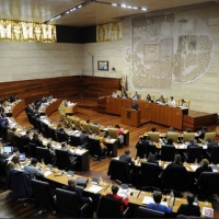 Continúa el debate de los presupuestos de Extremadura