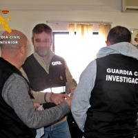 Detenido un vecino de Alburquerque por robar en fincas de Elvas y Campo Mayor