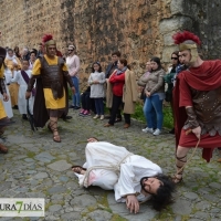 Éxito de público en la Pasión Viviente de Alburquerque