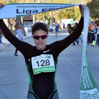 Estefanía Domínguez y José Manuel Montero, campeones regionales de duatlón
