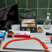 Roban en varios bares, una tienda y un garaje de Zafra